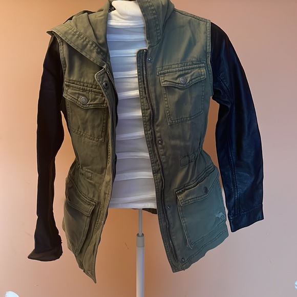 Abercrombie kids army green jacket - Picture 6 of 8